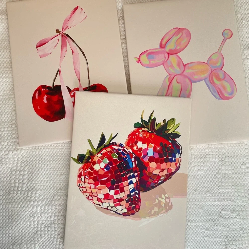 Pink strawberry Valentine’s Day bathroom set - Picture 4 of 4